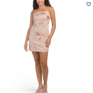 Badgley Mischka Floral Sequin Mini Cocktail Dress On Mesh Coral Pink Size 12 NWT
